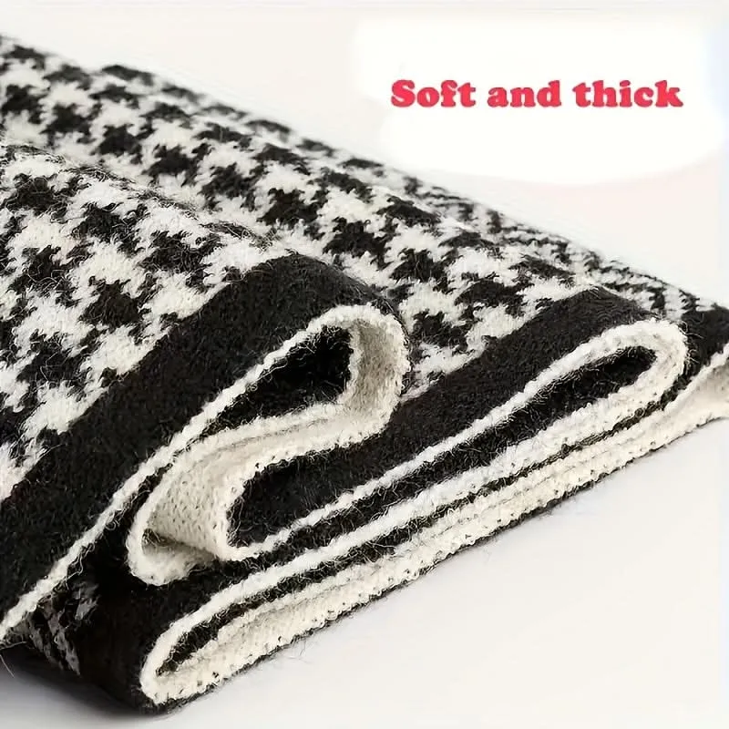Men's Fashionable Black & White Dog Pattern Scarf – Warm, Soft Polyester Knit
