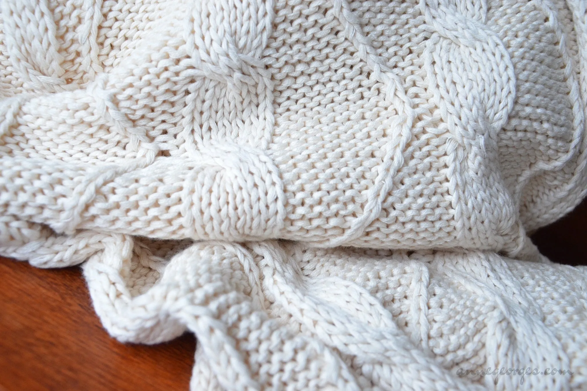 Organic Cotton Cable Knit. CABLE KNITS ( Abbotsbury, Unbleached Dyeable )
