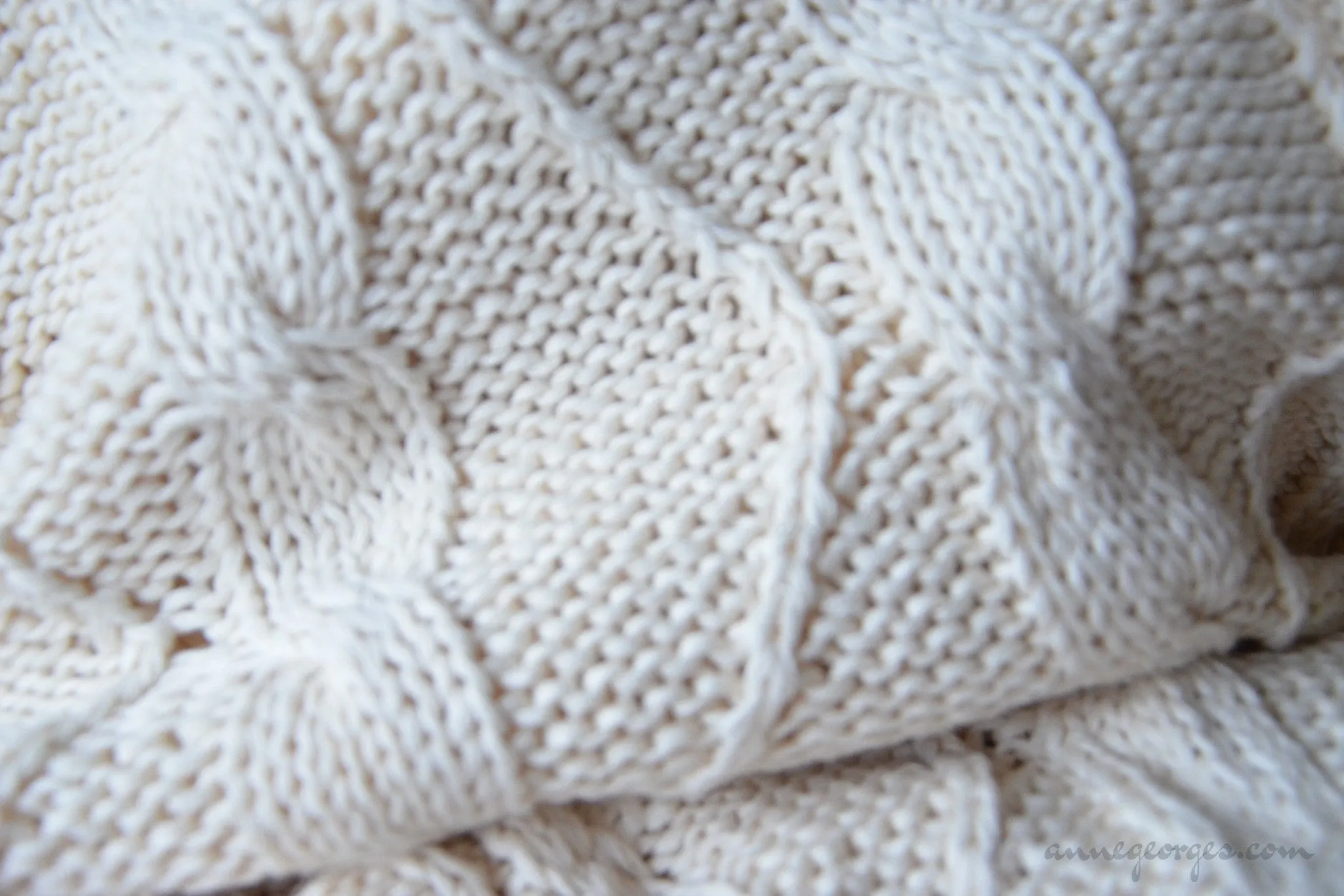 Organic Cotton Cable Knit. CABLE KNITS ( Abbotsbury, Unbleached Dyeable )