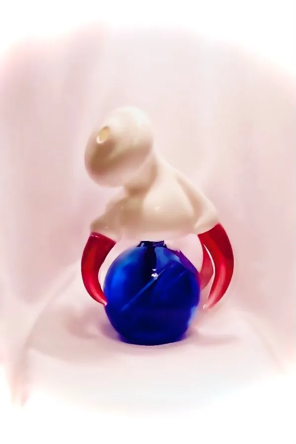 The Glass Cure - 5.25" Dragon Claw Bubbler (10MM Female) (270g)
